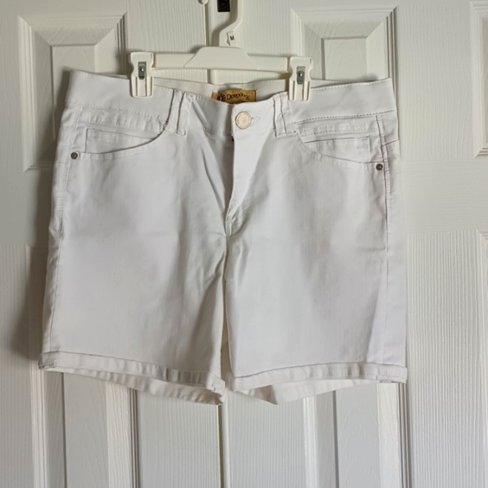 Democracy Ab solution White Jean Shorts 14